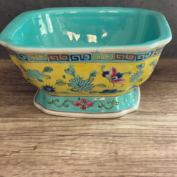Early 20th Century Quig Dynasty China Octagonal Ceramic Bowl Hand Painted Floral - Picture 5 of 9